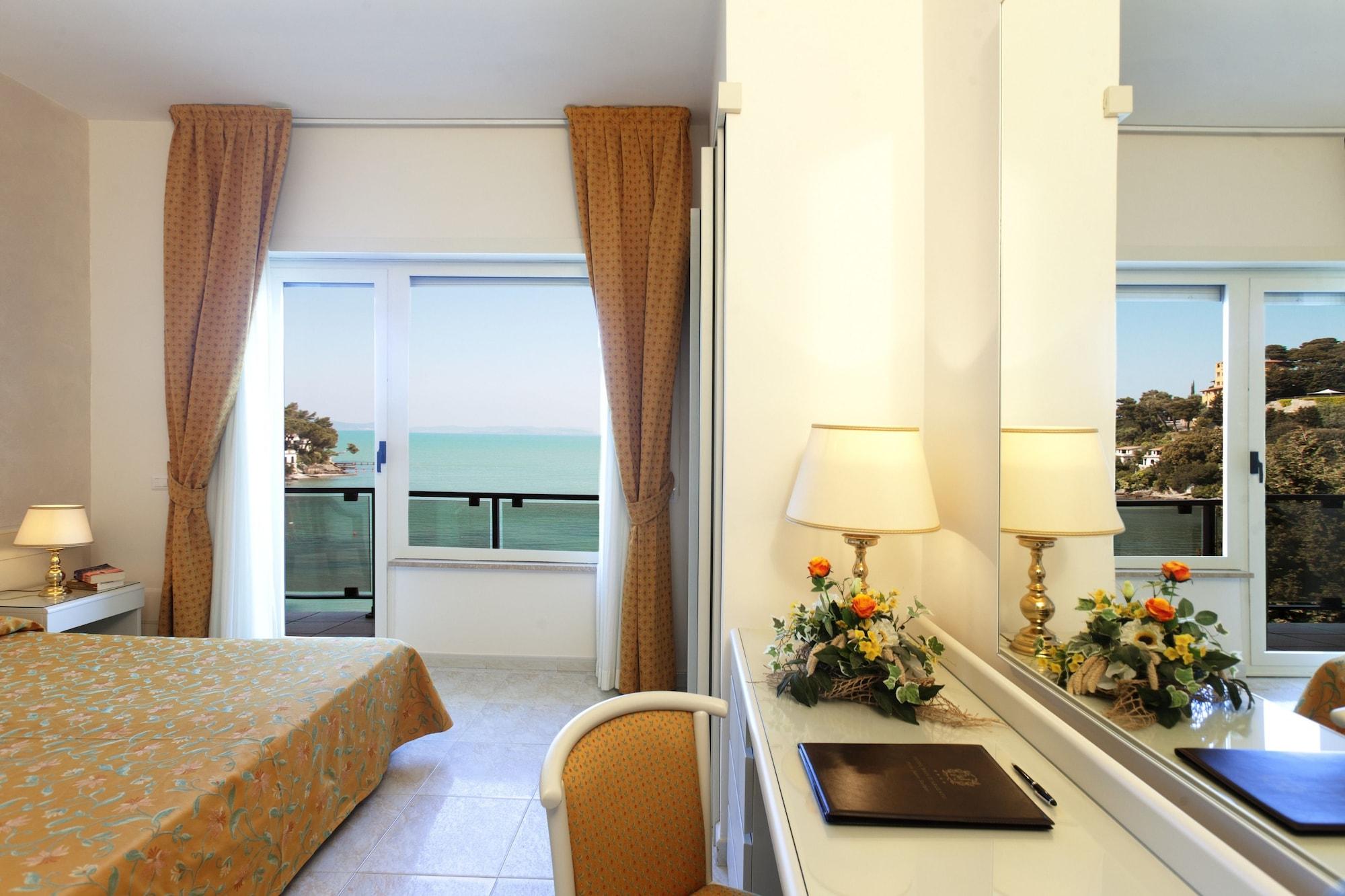 Baia D'Argento Hotel Porto Santo Stefano  Eksteriør billede